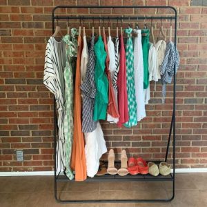 Tips for creating a versatile capsule wardrobe for all seasons